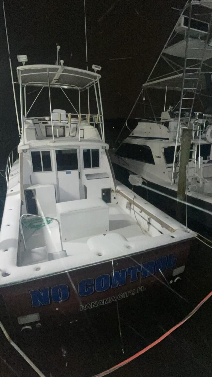 Boat_photo_3-CE6066